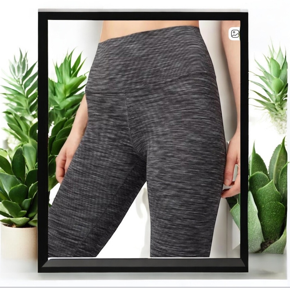 Lululemon Gray Texture Pattern Full Length Wunder… - image 1